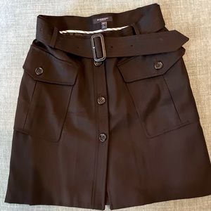 Black Wool Burberry mini skirt in fantastic condition